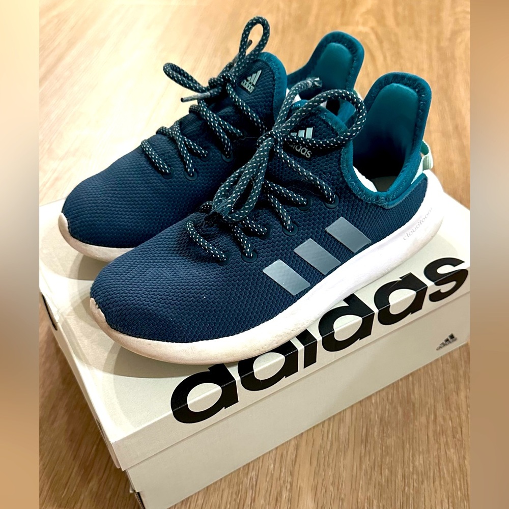Adidas Kids Teal and White Sneakers
